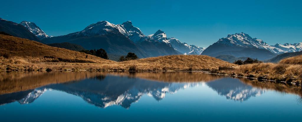 Glenorchy Peaks Bed And Breakfast ภายนอก รูปภาพ